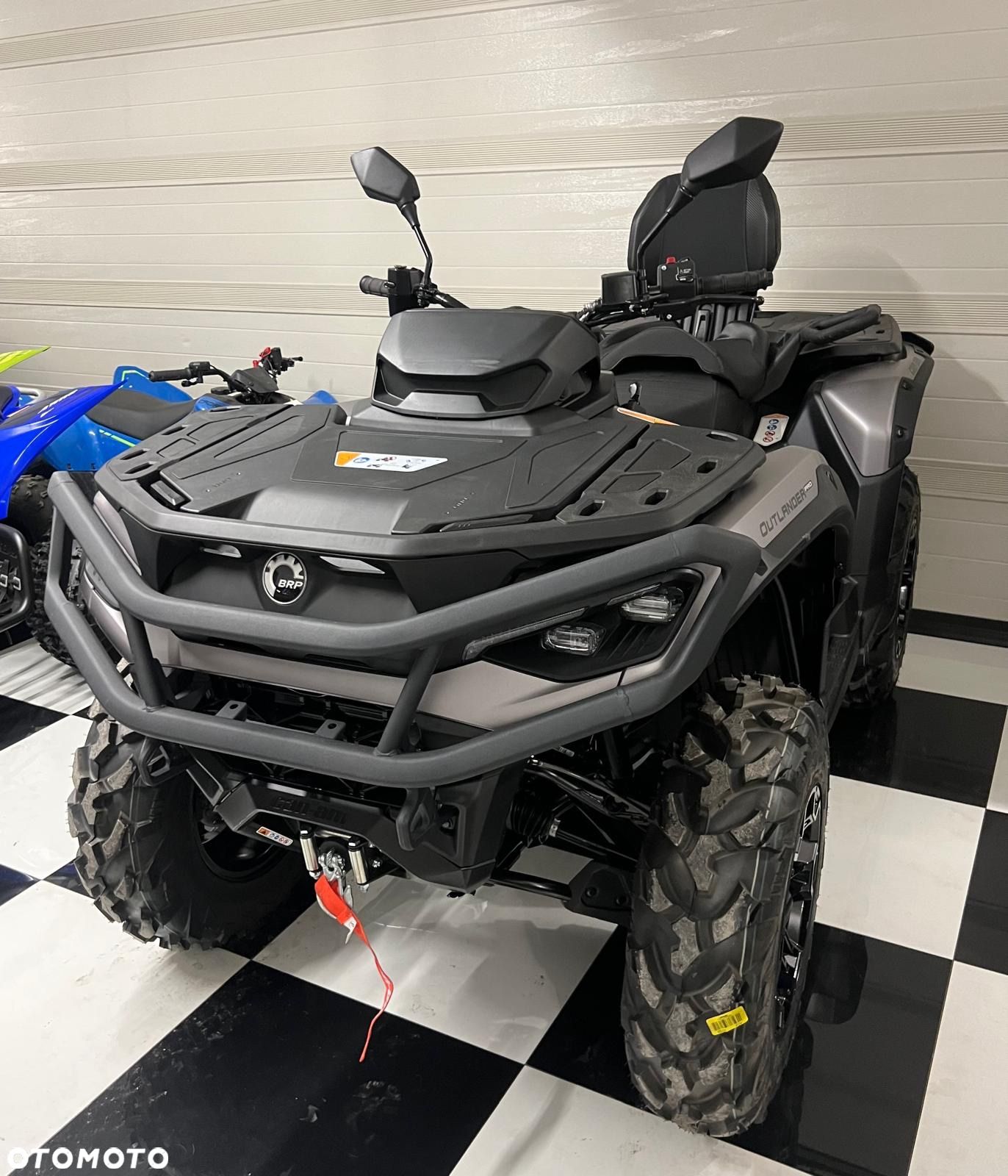 Can-Am Outlander - 1