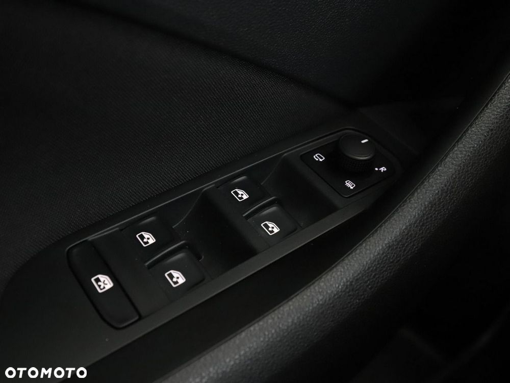 Skoda Kamiq 1.0 TSI Ambition - 36