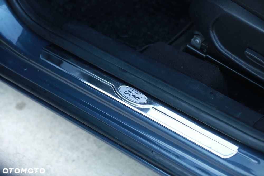 Ford Mondeo 2.0 TDCi Titanium - 14