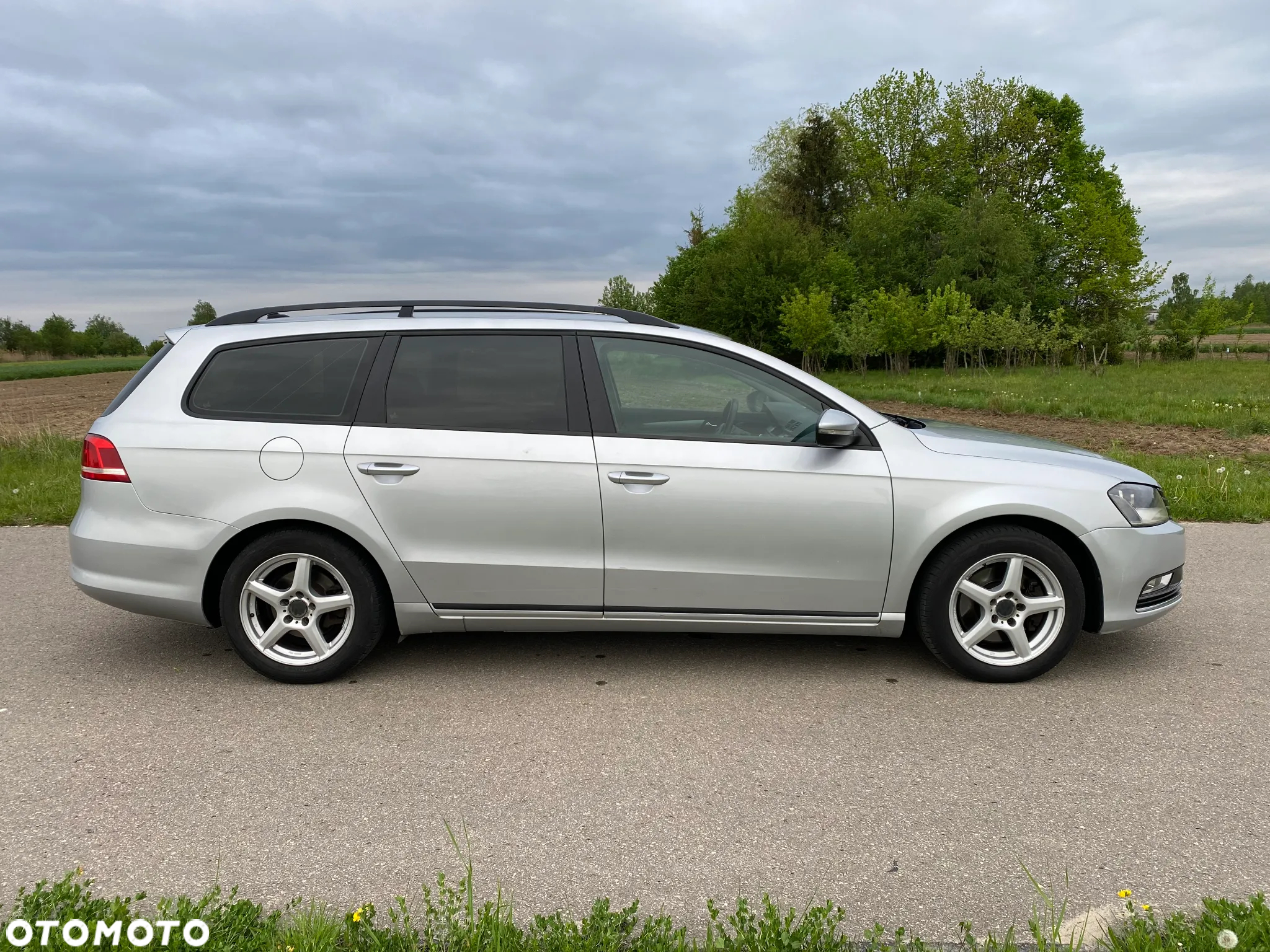 Volkswagen Passat Variant 1.6 TDI DPF BlueMotion - 4