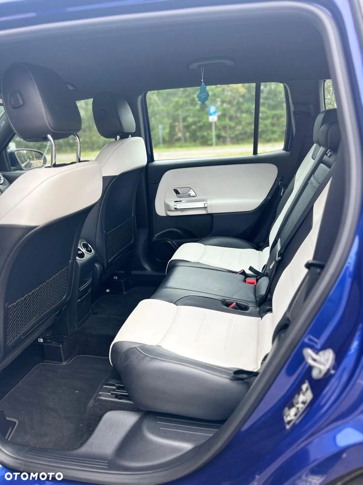 Mercedes-Benz GLB AMG 35 4Matic AMG Speedshift DCT 8G - 17