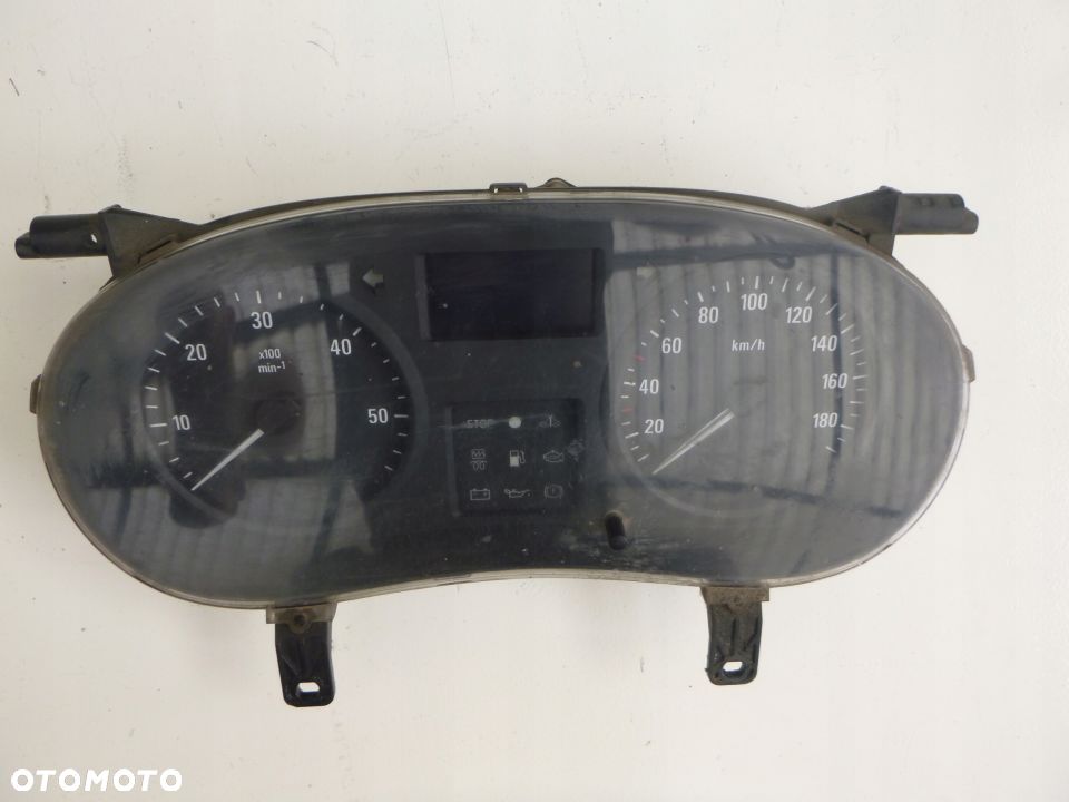 Master II Movano 03-10 r. licznik P8200199508B - 1
