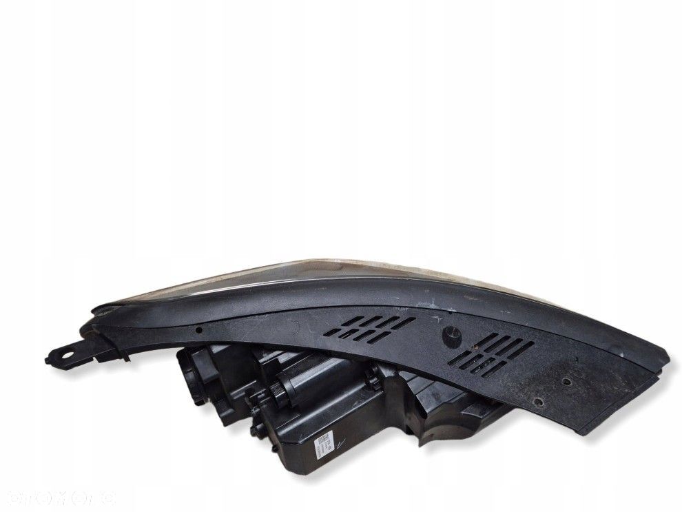 Reflektor Przód strona lewa Hyundai Tucson TL 92101D7700 full led - 4