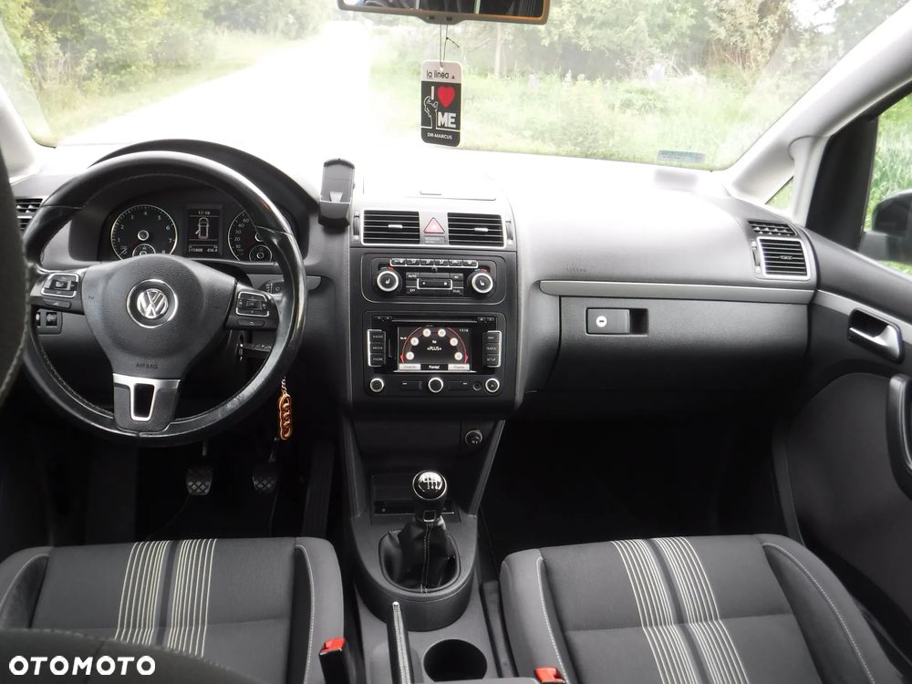 Volkswagen Touran 1.4 TSI MATCH - 15