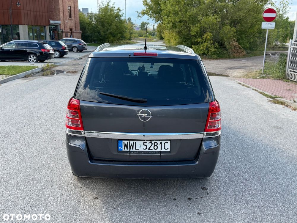 Opel Zafira 1.8 Family Plus - 11
