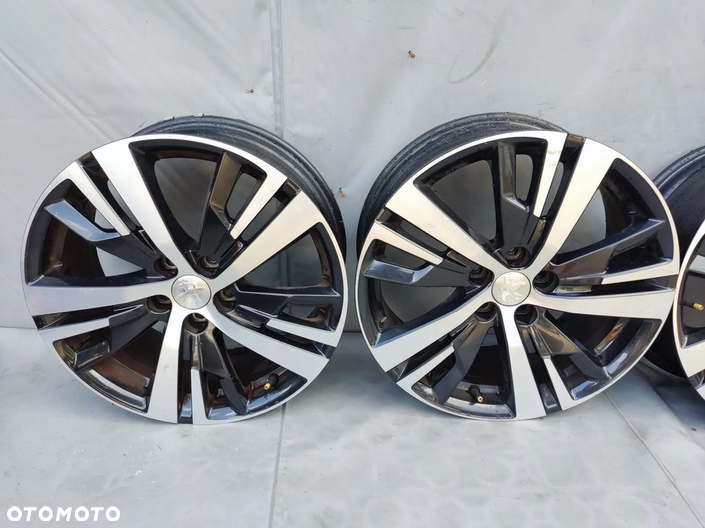 FELGI ALUMINIOWE PEUGEOT 3008 5008 7.5J18 cali et49 5x108 980968737 Komplet - 3