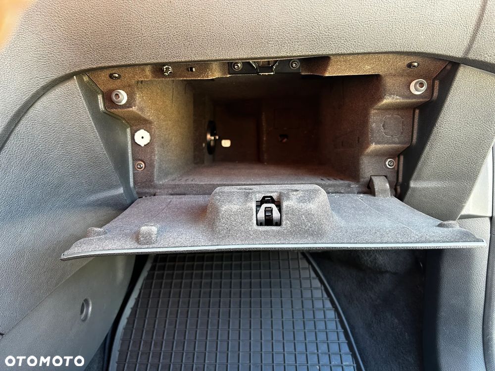 Ford Mondeo 2.0 TDCi Ambiente - 18