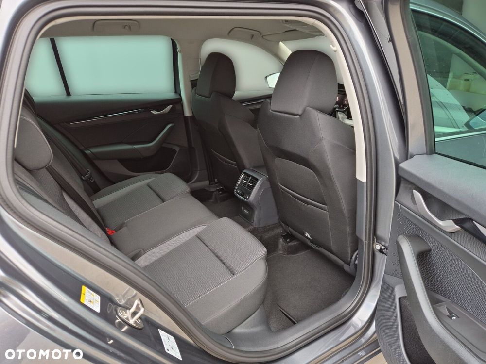 Skoda Octavia 1.5 TSI Drive Selection - 14