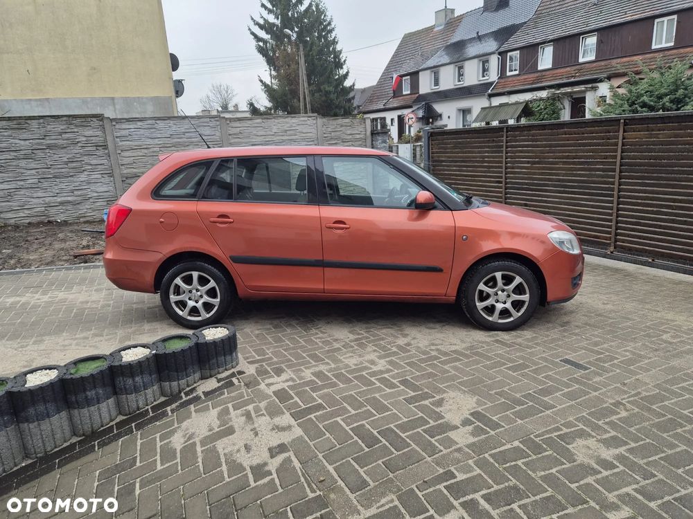 Skoda Fabia 1.2 12V Ambiente - 2