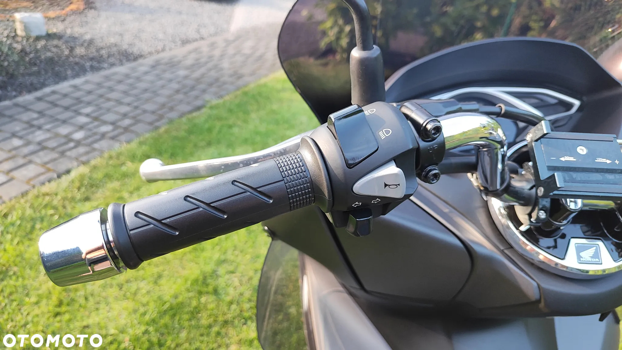 Honda PCX - 10
