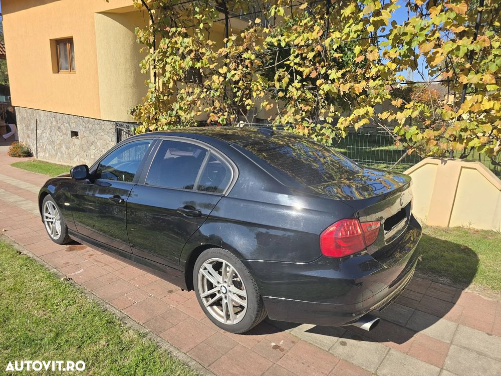 BMW Seria 3 320d - 3