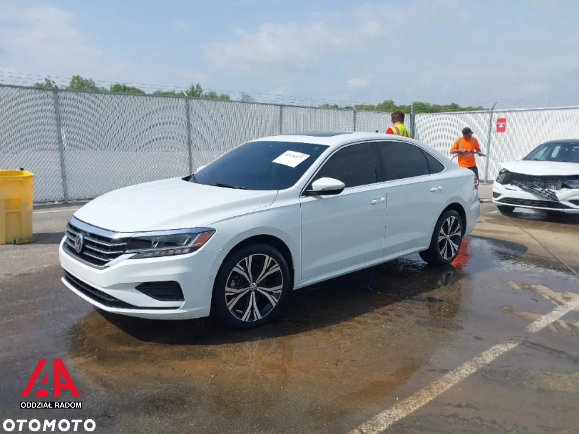 Volkswagen Passat 2.0 TSI Elegance DSG - 2