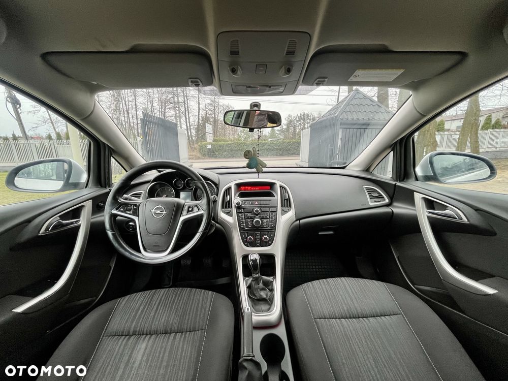 Opel Astra - 8