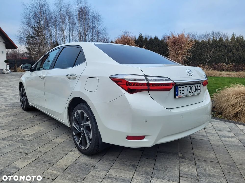 Toyota Corolla 1.6 Prestige MS - 4