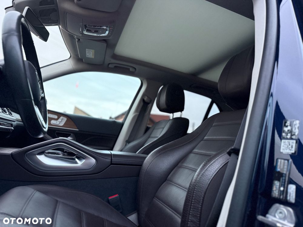 Mercedes-Benz GLE - 24