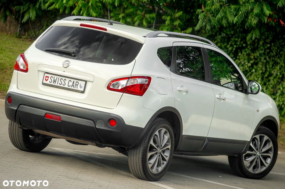 Nissan Qashqai 2.0 4x4 Tekna Premium - 16