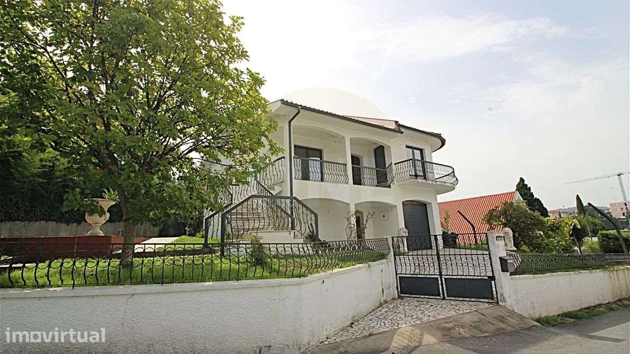 Moradia T3 com Piscina para Arrendamento - Grande imagem: 3/24