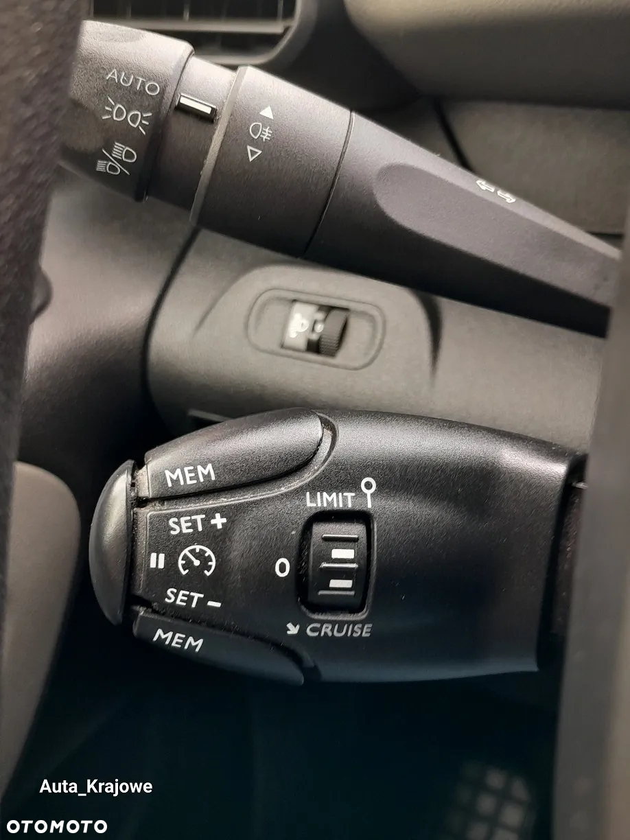 Peugeot Rifter 1.5 BlueHDI Active Pack S&S - 17