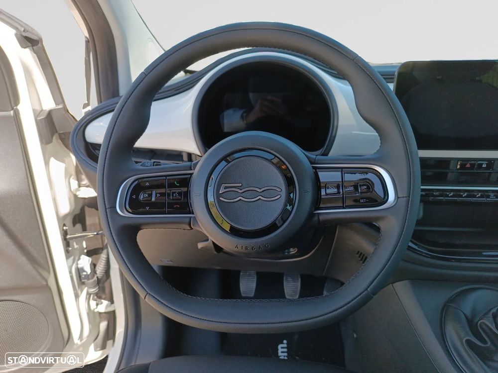 Fiat 500 1.0 Hybrid Icon - 12