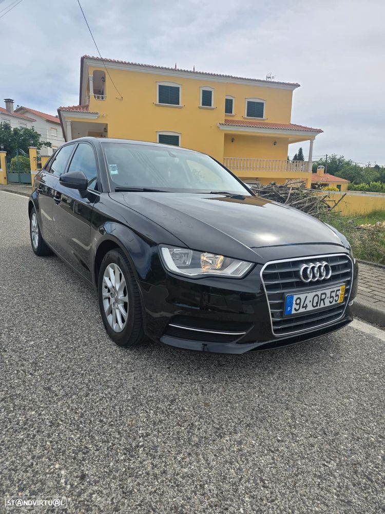 Audi A3 Sportback 2.0 TDI Attraction - 2