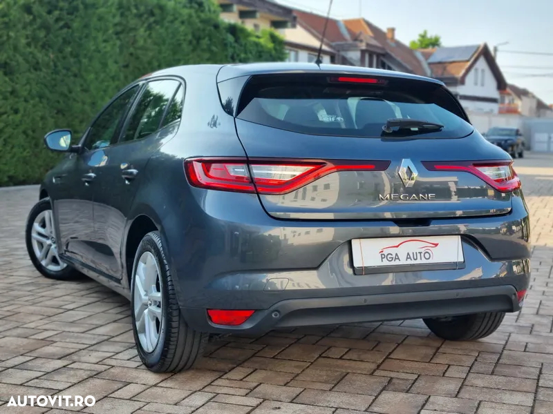 Renault Megane ENERGY dCi 110 EDC BUSINESS - 4