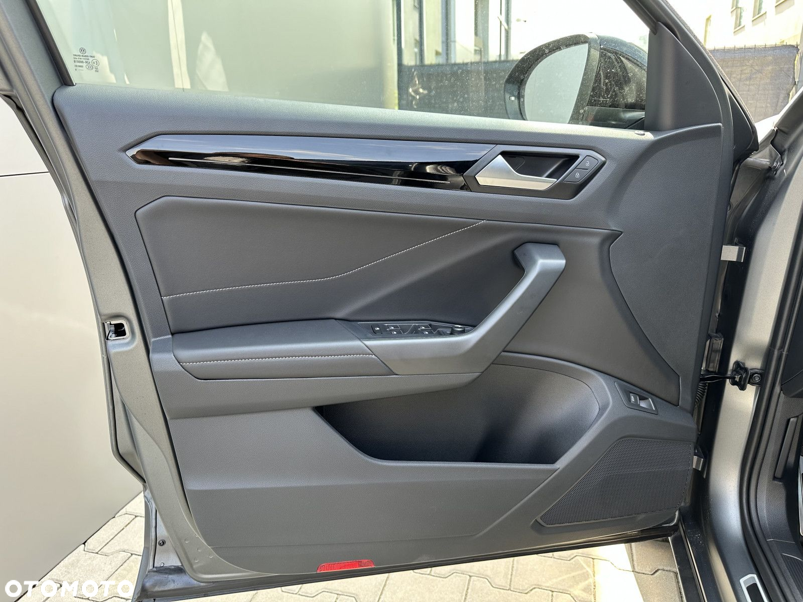 Volkswagen T-Roc 2.0 TSI 4Motion R-Line DSG - 12