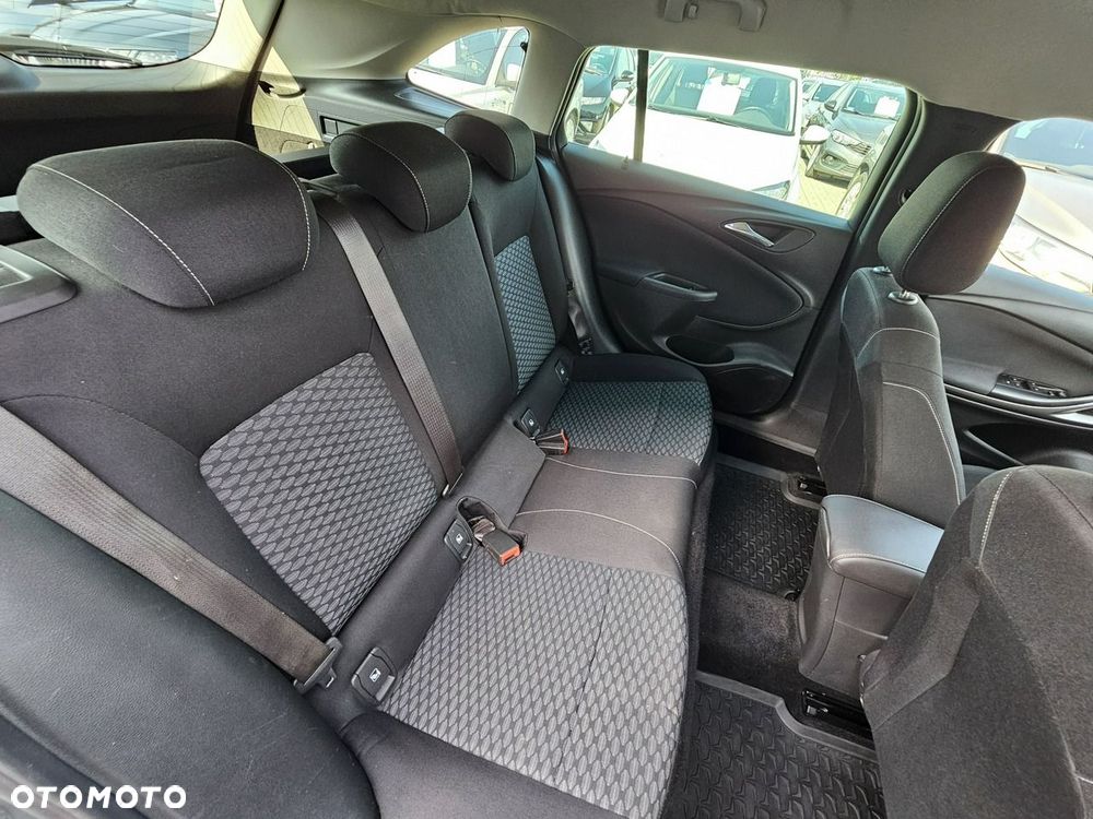 Opel Astra 1.0 Turbo Start/Stop Dynamic - 13