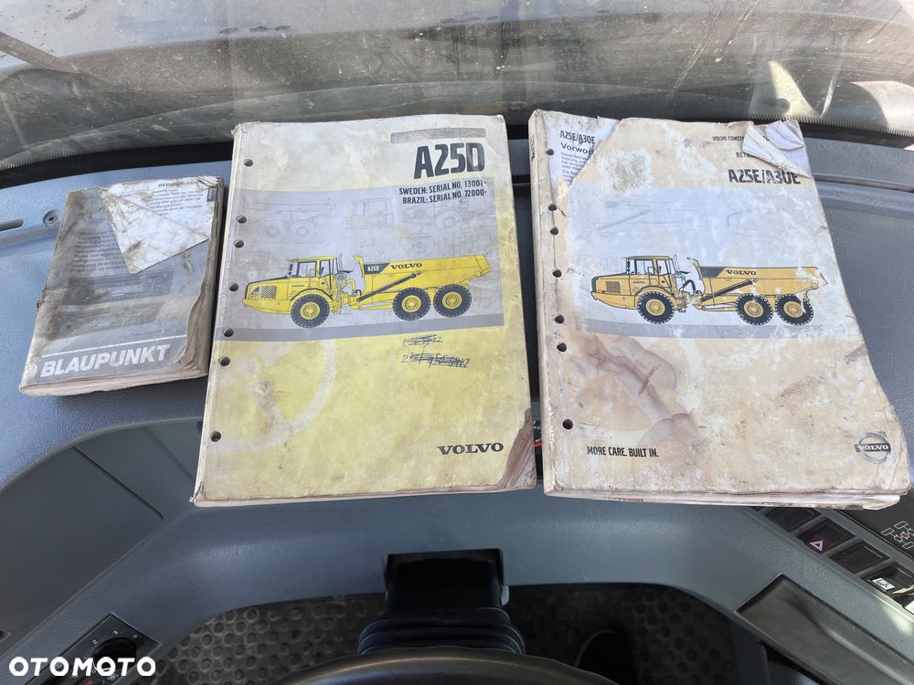 Volvo A25E - 23