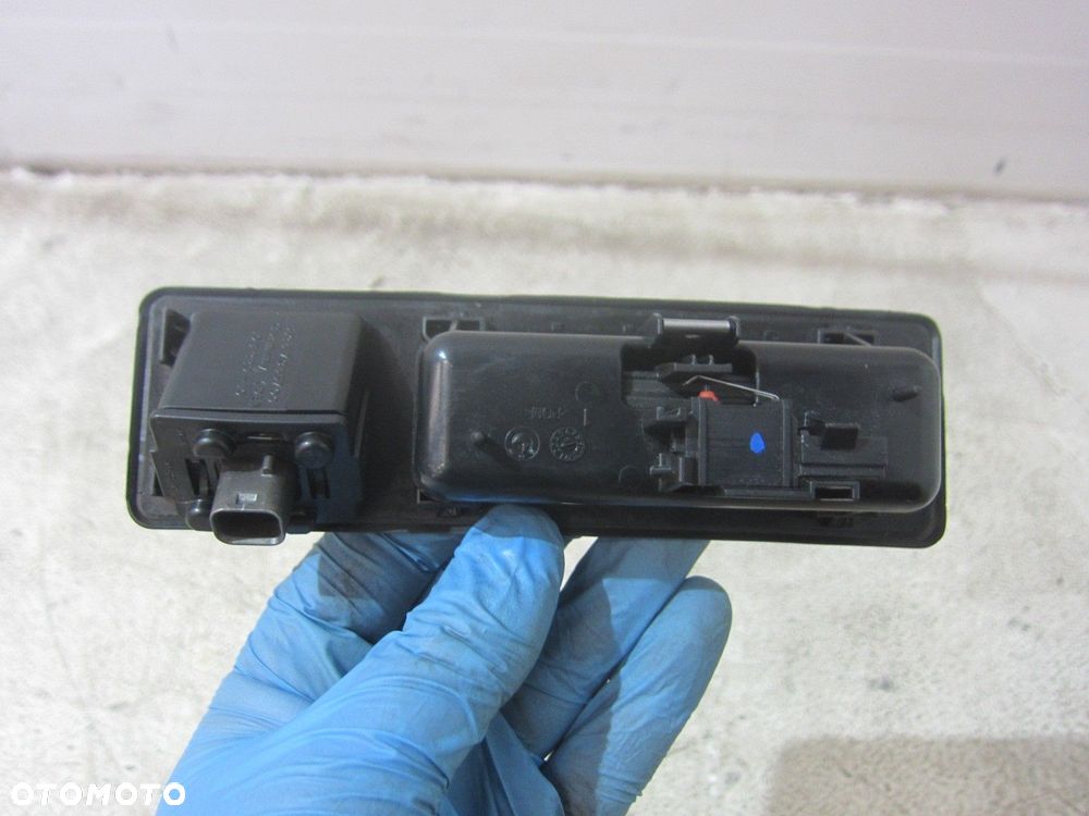 BMW X3 F25 X4 F15 KAMERA COFANIA PRZYCISK OTWIERANIA KLAPY 9352788 LIFT LCI - 7