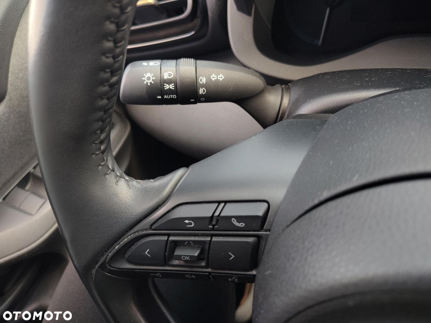 Toyota Yaris Cross - 16