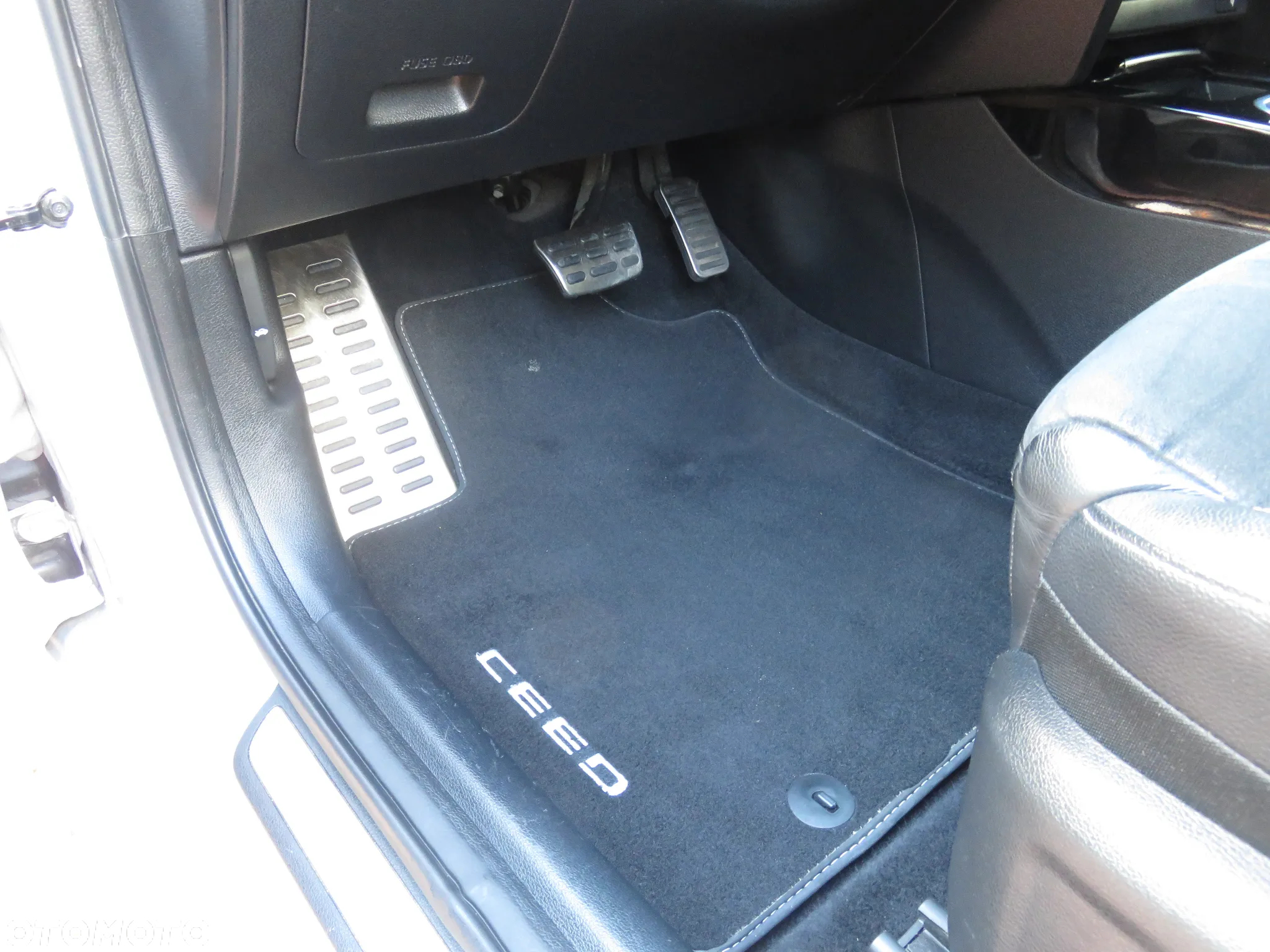 Kia Ceed 1.4 T-GDI GT-Line DCT - 20