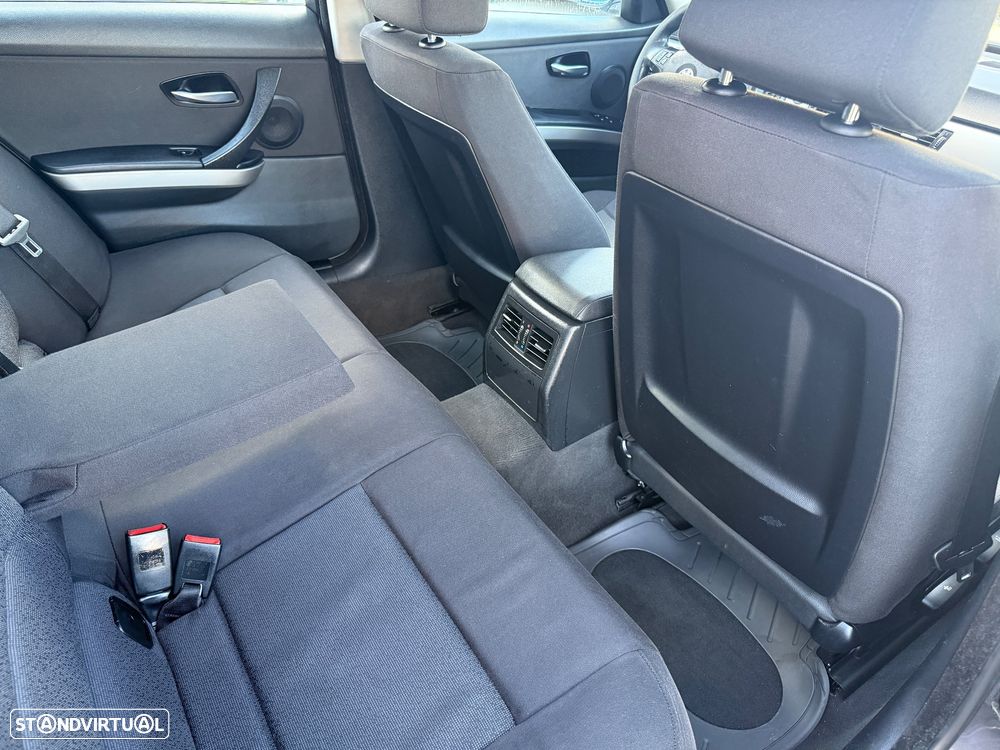 BMW 320 d DPF Edition Fleet - 17