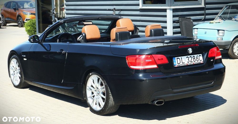 BMW Seria 3 320i Cabrio - 5