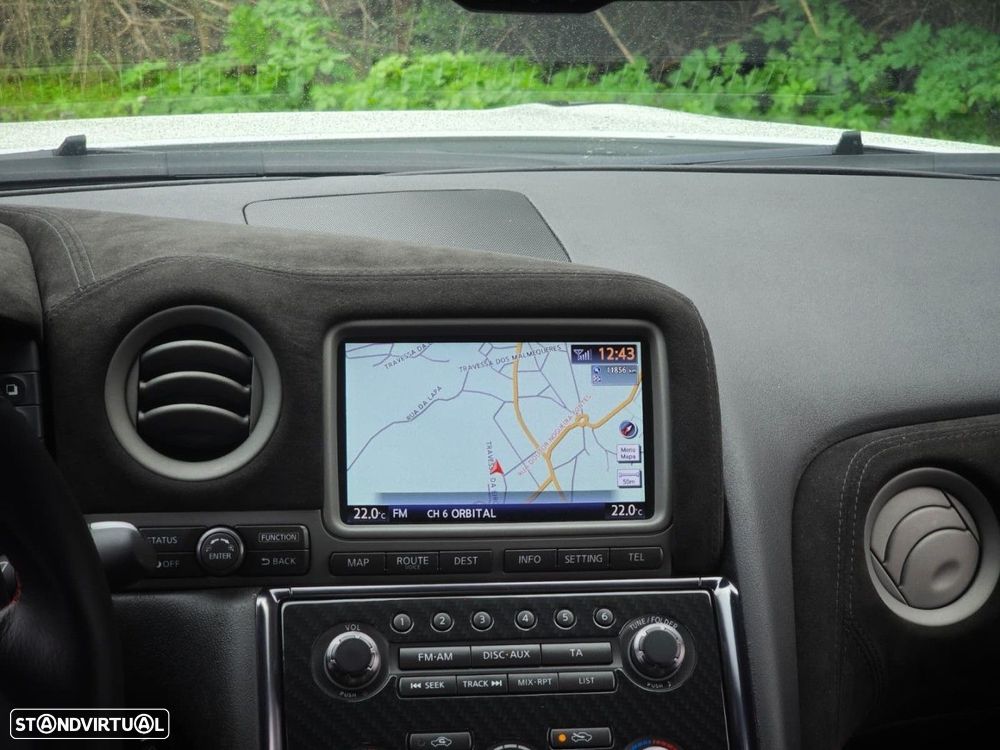 Nissan GT-R 3.8 V6 Black Edition - 46