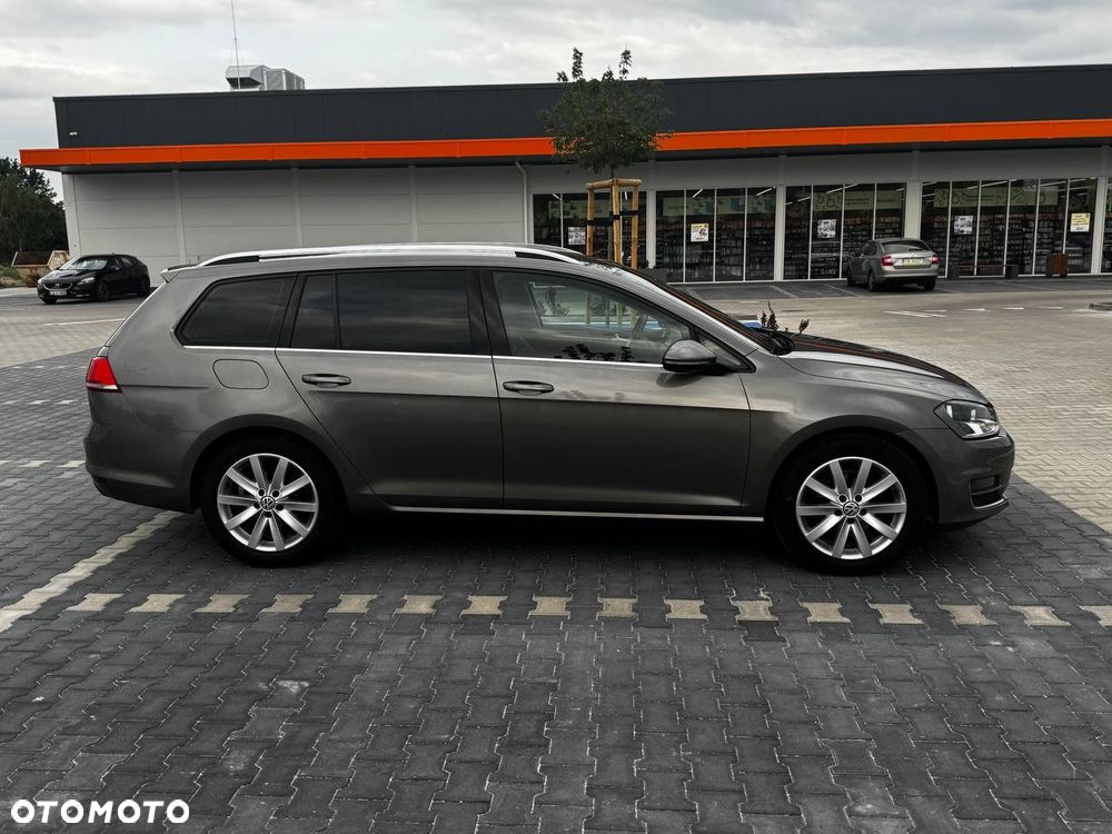Volkswagen Golf 1.6 TDI Highline DSG - 2