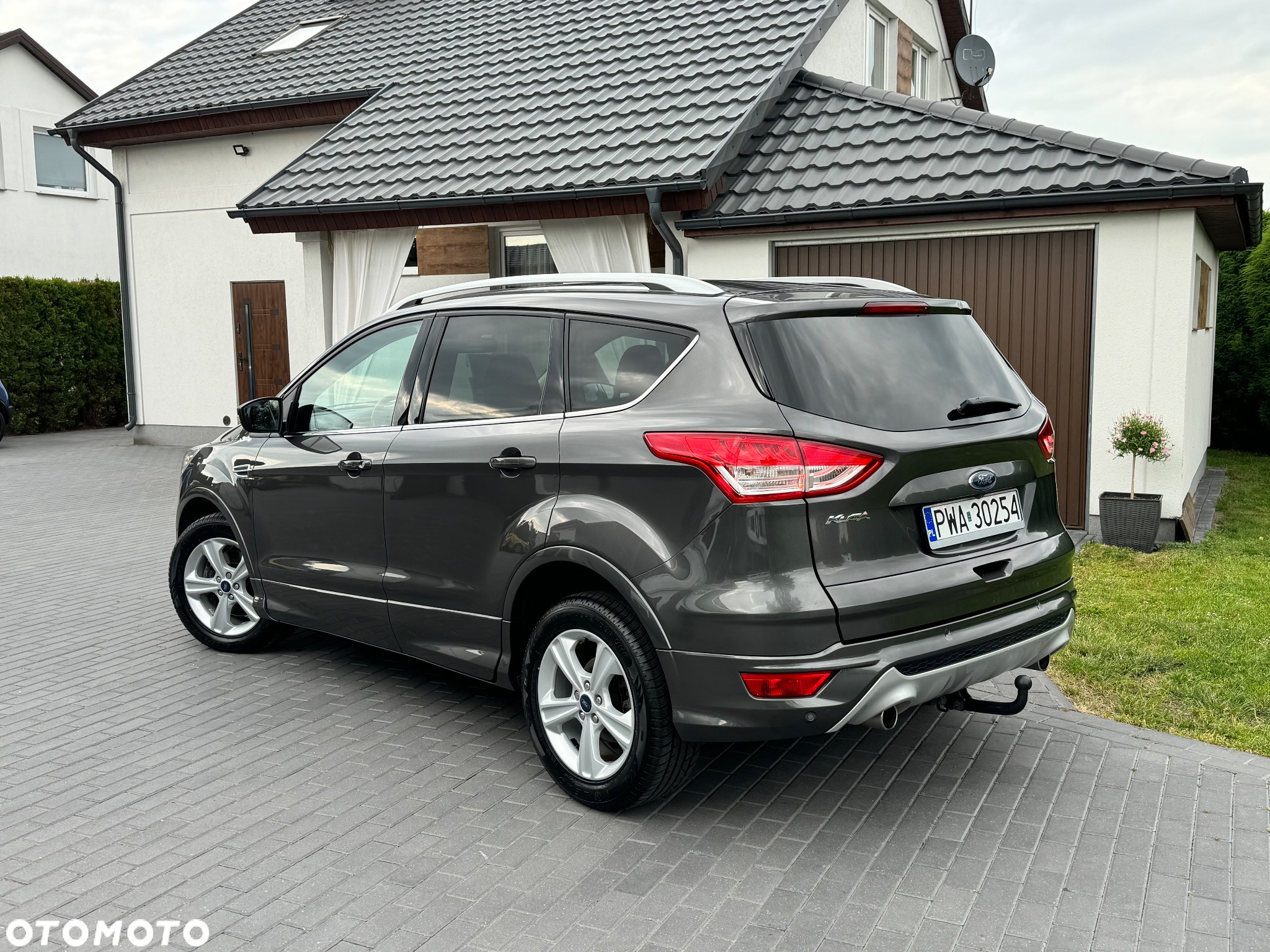 Ford Kuga 2.0 TDCi 4x4 Individual - 37