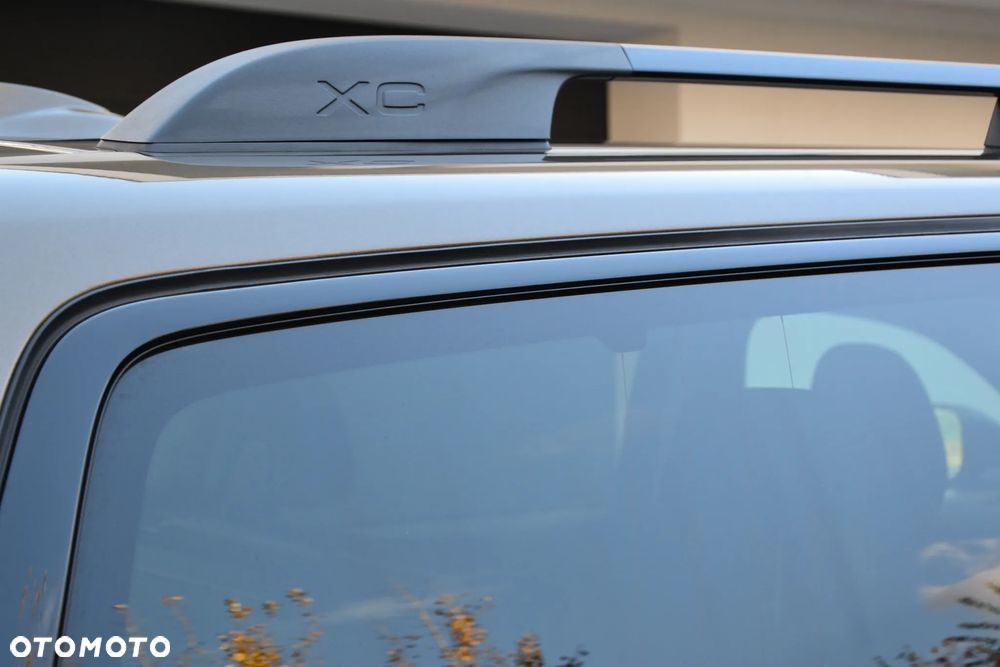 Volvo XC 70 T5 AWD Summum - 27