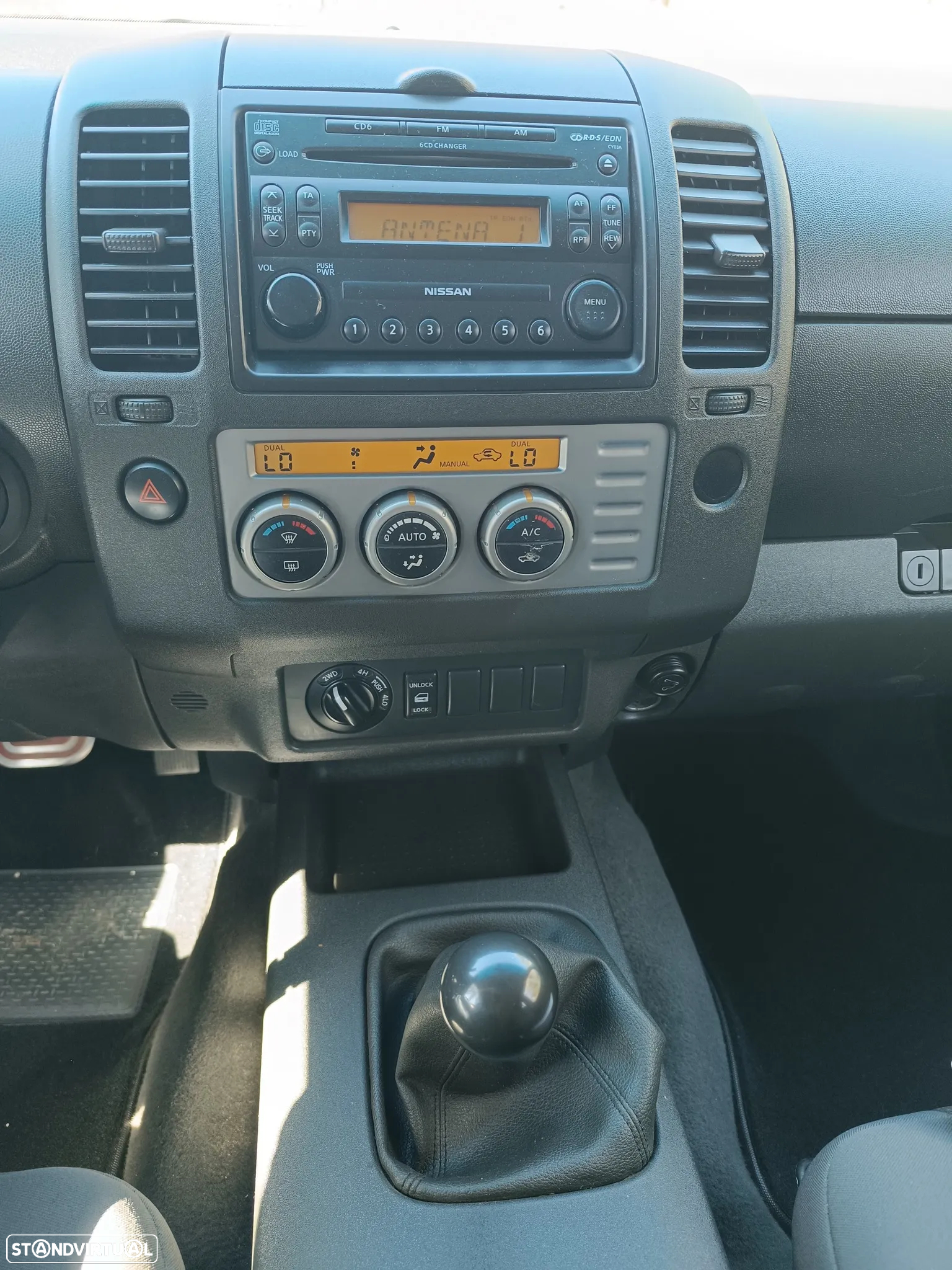 Nissan Navara 2.5 dCi CD SE - 14