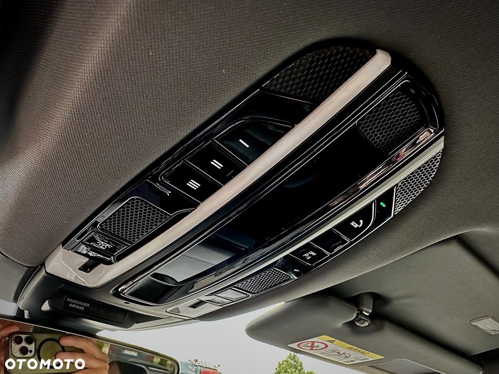 Porsche Cayenne Standard - 23