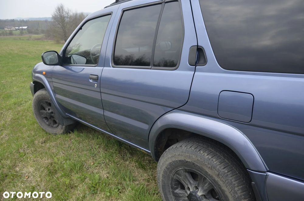 Nissan Pathfinder - 18