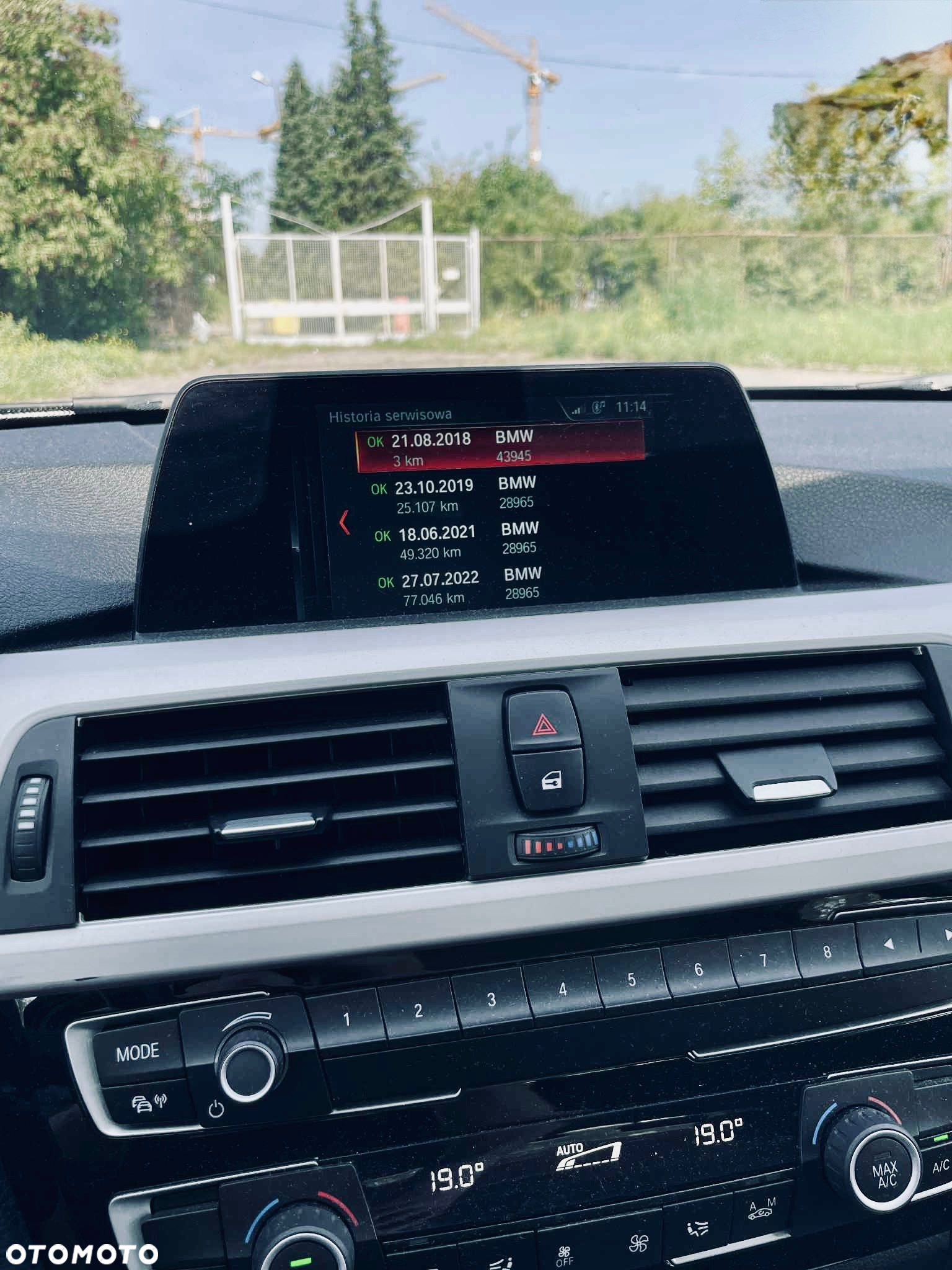 BMW Seria 3 318d - 20