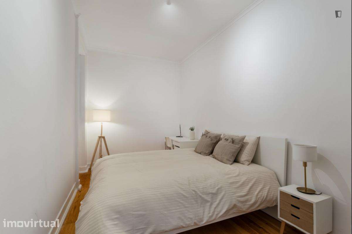 Quarto - localizado em Penha de França Lisbon - Grande imagem: 2/8