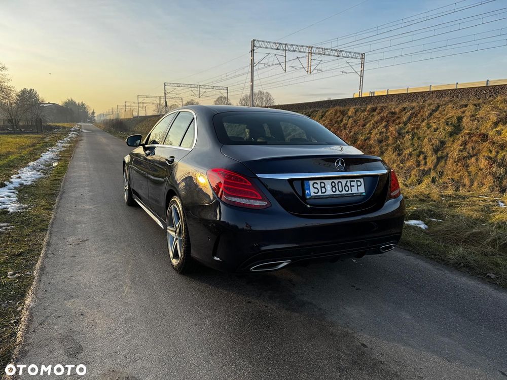 Mercedes-Benz Klasa C 220 d 9G-TRONIC AMG Line - 3