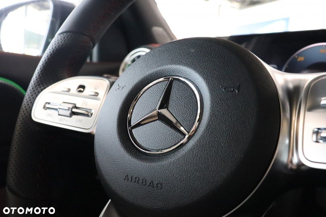 Mercedes-Benz EQA - 17