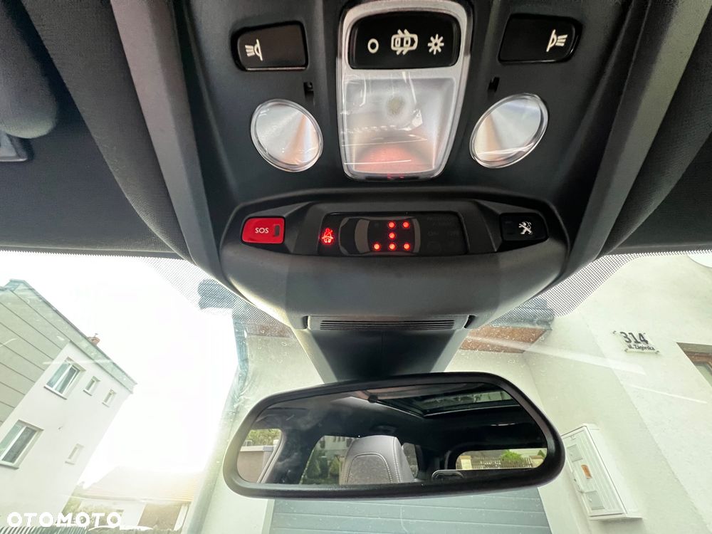 Peugeot 5008 BlueHDi 130 EAT8 GT - 32