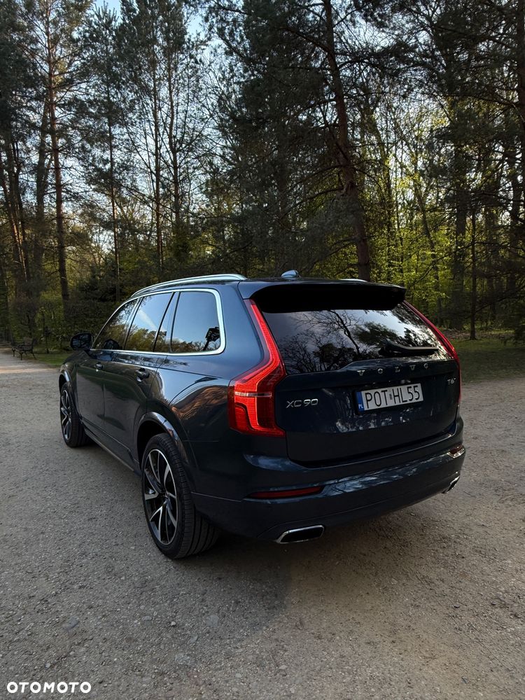 Volvo XC 90 T6 AWD Momentum - 32