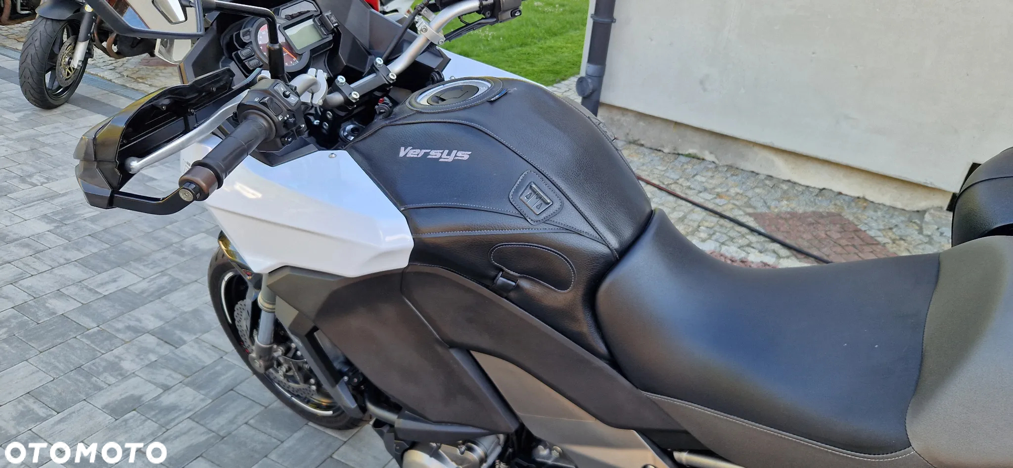Kawasaki Versys 1000 - 4