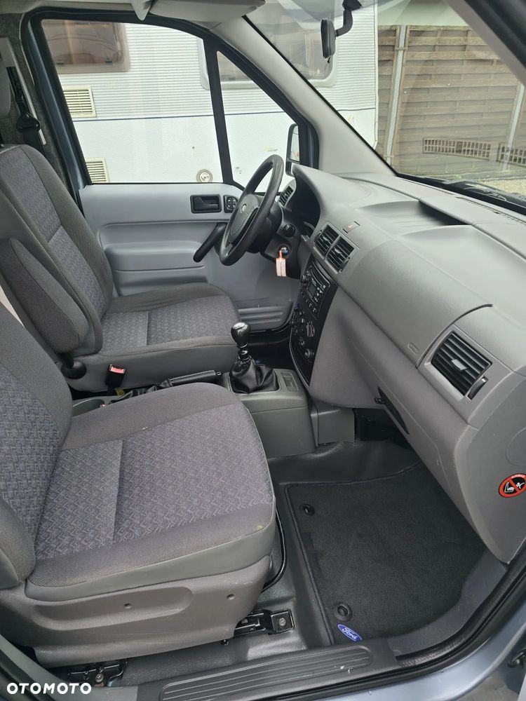 Ford TRANSIT CONNECT - 8