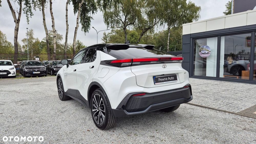 Toyota C-Hr 2024 photo 2