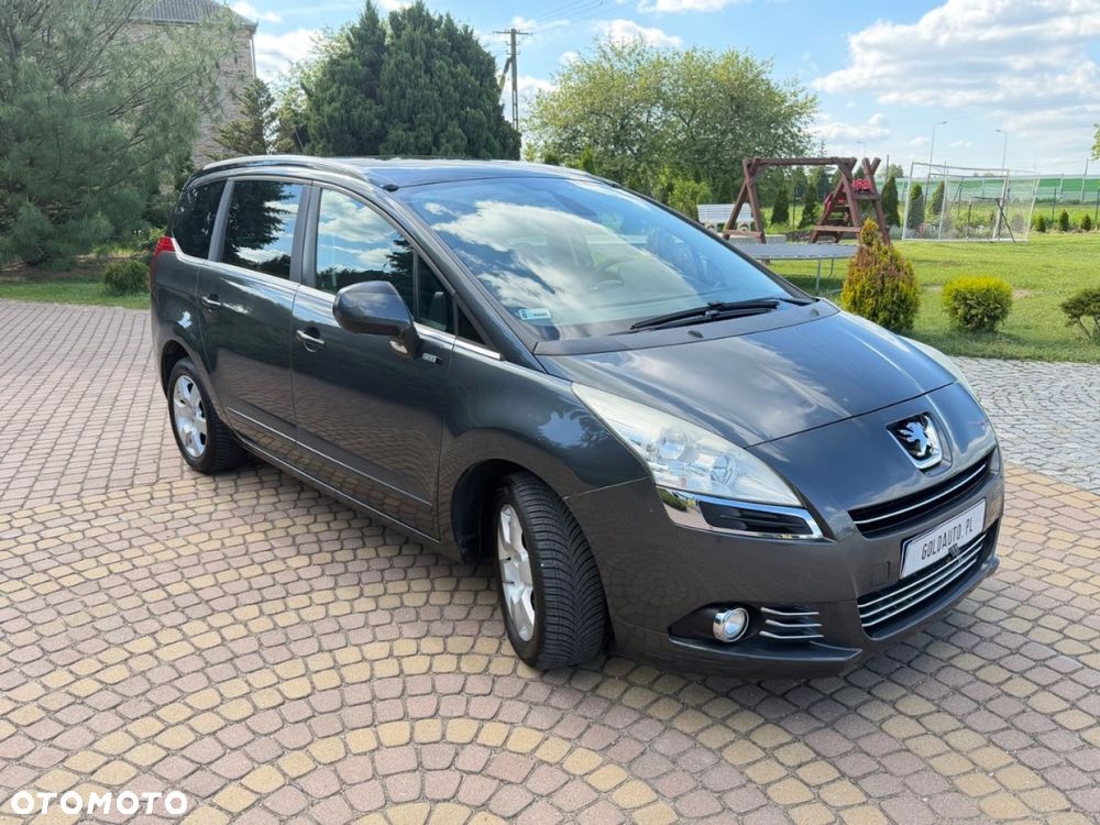 Peugeot 5008 - 26